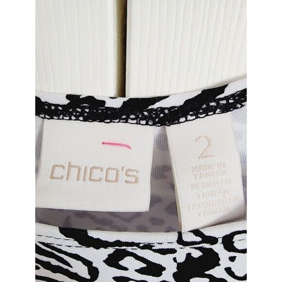 Chico's 2 Black White Pullover Tank Top Animal Print Stretch Wide Straps - Picture 5 of 5